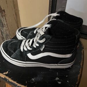 VANS Sk8 High top Canvas Sneaker Black with White detail skateboard Size 4